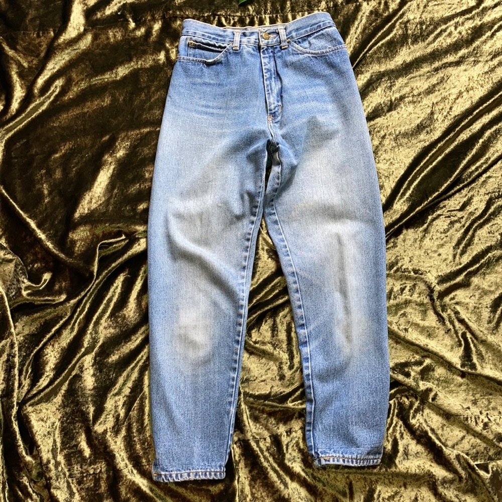 Vintage high rise jeans | Classic denim